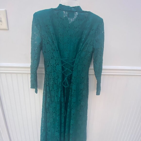 Green Lace Slip Dress size 6 Stretchy Holiday Petites - Picture 10 of 13